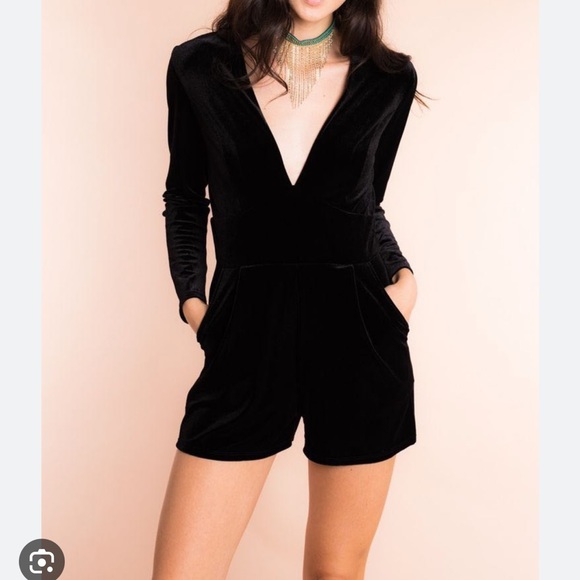 Express V-neck Velvet Romper - Picture 2 of 2